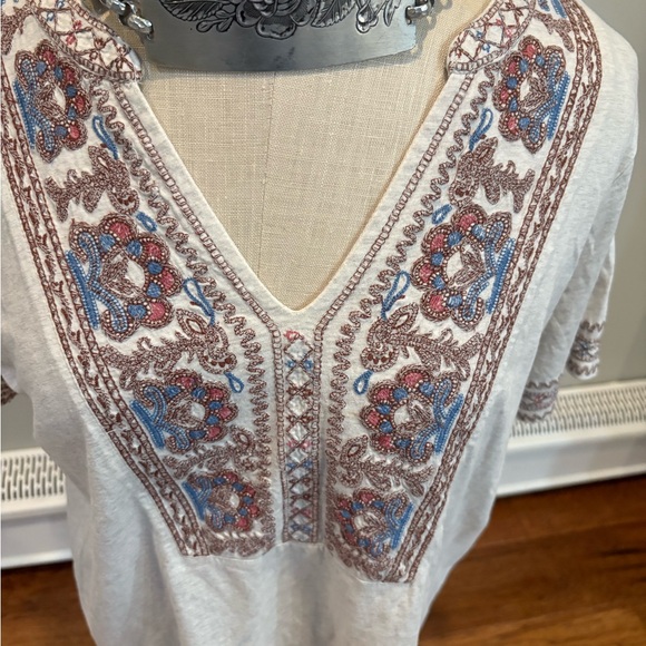 Pure Jill Embroidered Tee - Picture 2 of 7